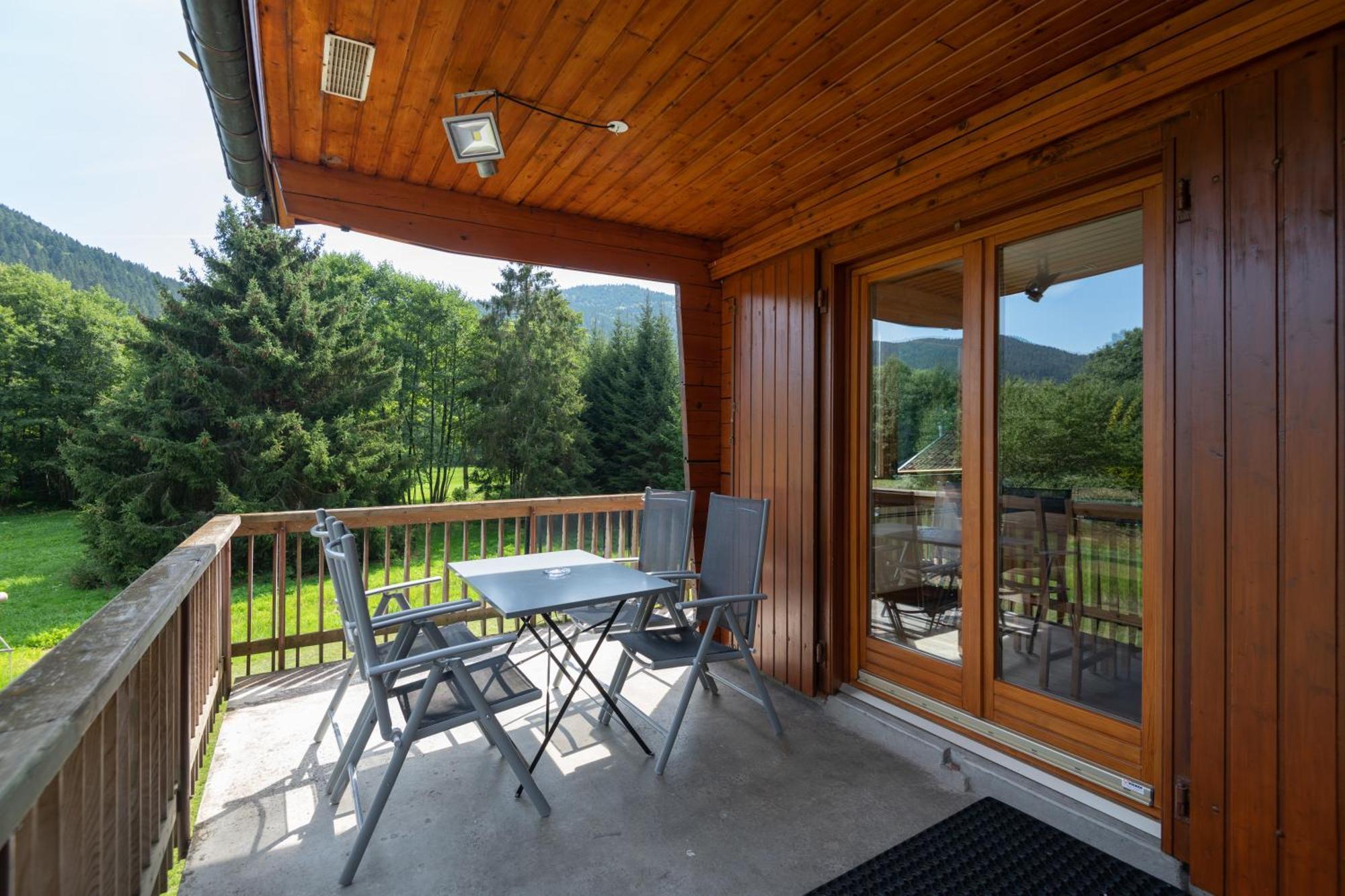 Chalets Du Bouchot & Jacuzzi Privatif Proximite Gerardmer & La Bresse Rochesson Εξωτερικό φωτογραφία
