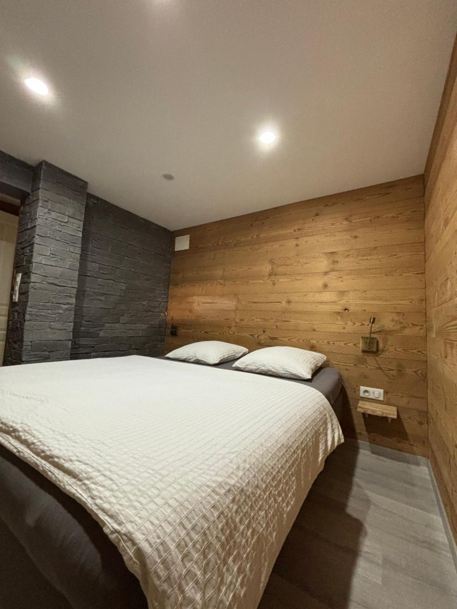 Chalets Du Bouchot & Jacuzzi Privatif Proximite Gerardmer & La Bresse Rochesson Εξωτερικό φωτογραφία